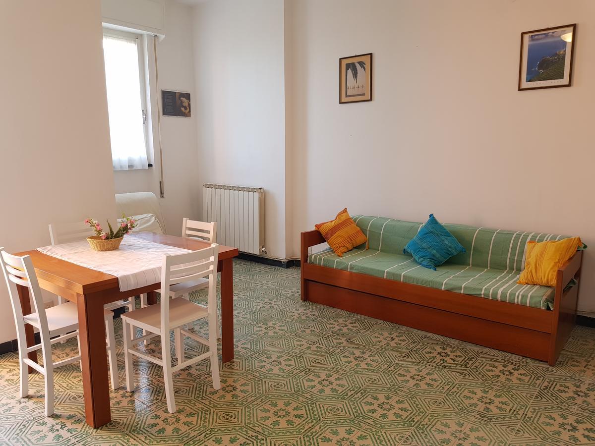 Lorenzo'S Charming Flat Monterosso al Mare Exterior foto